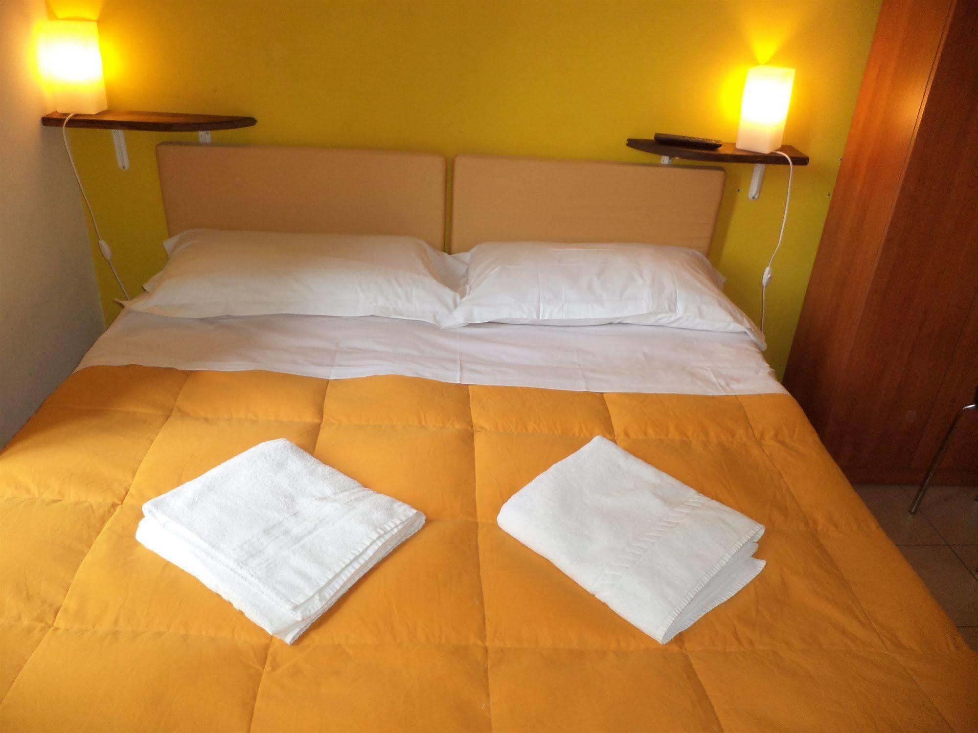 Enjoy Roma Bed and Breakfast Eksteriør billede