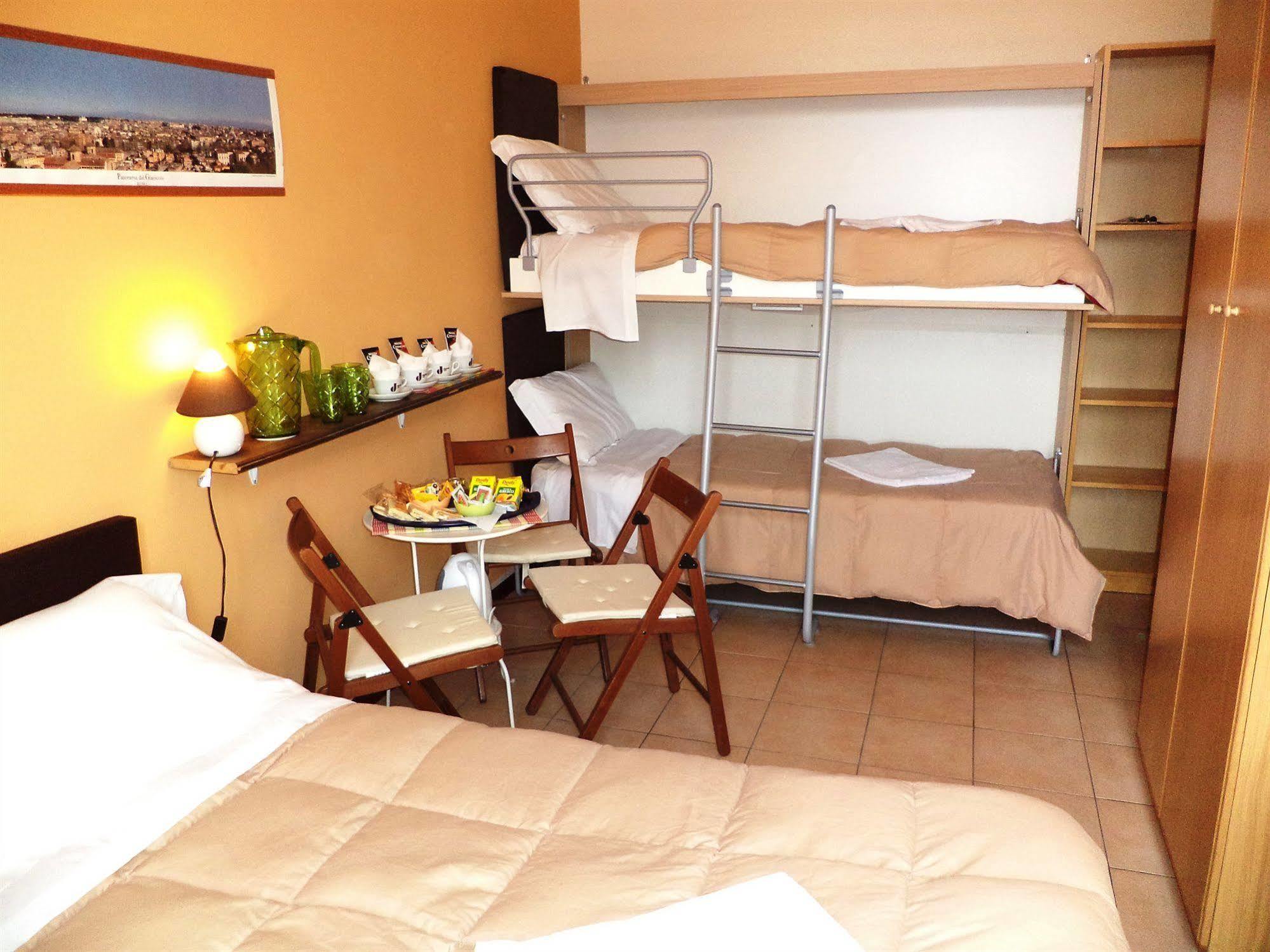 Enjoy Roma Bed and Breakfast Eksteriør billede