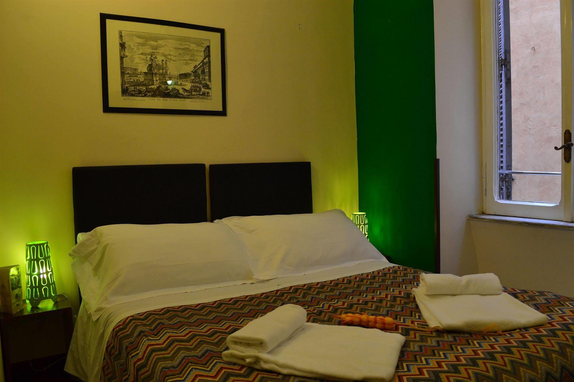 Enjoy Roma Bed and Breakfast Eksteriør billede